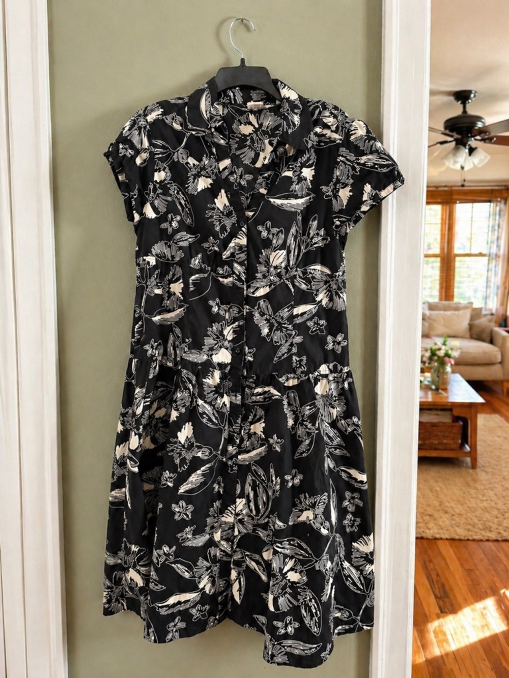 Coastal European Midi Dress Black & White Floral Button Front | Vacation Cottage - Picture 3 of 9